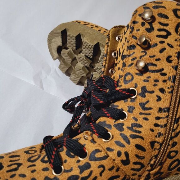 Olivia Miller Ariel Womens 8.5 Combat Boots Leopard Print Faux Suede- Fur Brown - Picture 6 of 14